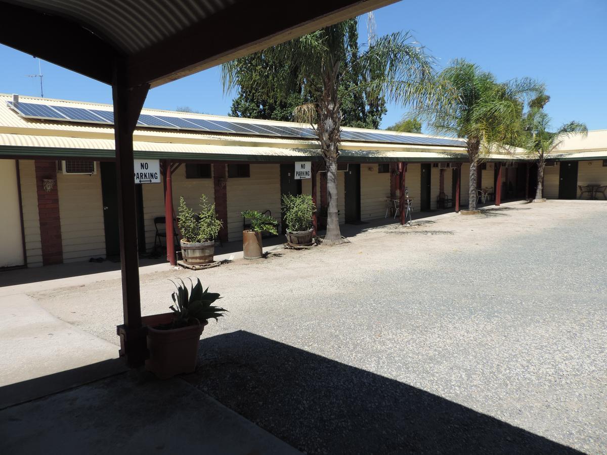 Tooleybuc Country Roads Motor Inn Exterior foto